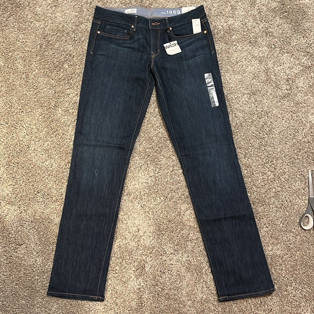 Gap 1969 Real Straight Jeans NWT - 29/8r